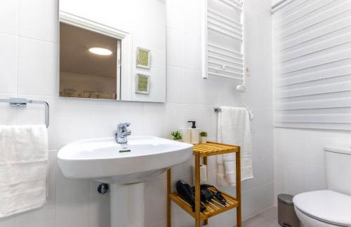 1 parada al Casco Viejo, 1 min en metro - Santutxu - Foto 19