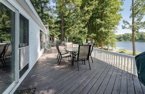 Picture Perfect Dual Home on the Lake - Foto 20