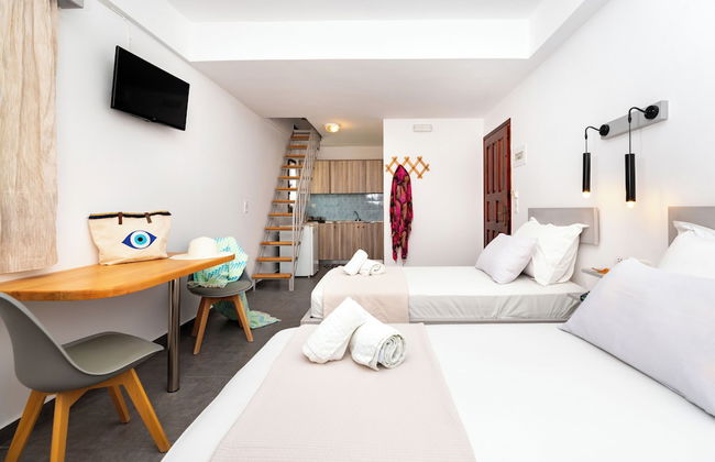 Marina's studios - Photo 13