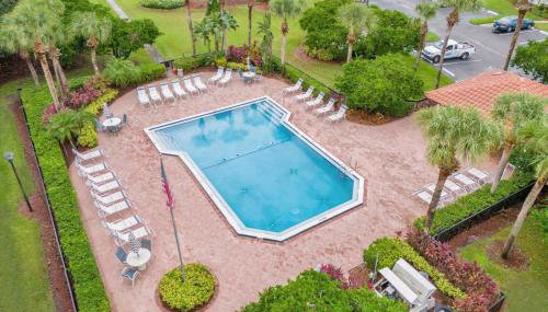 Upstay Golfer's Retreat w Patio at Ventura Resort - Foto 5, Garden view