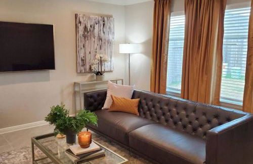 Katy Vibes With Jacuzzi, Elegant and Peaceful 3BR - Foto 39