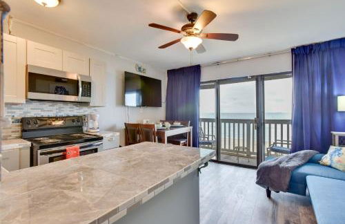 Waterfront Corpus Christi Escape with Pool Access! - Foto 7