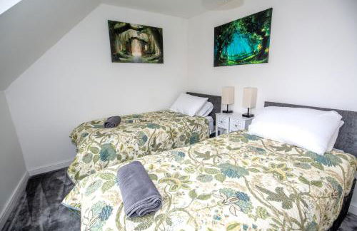 Marketplace Glastonbury - Photo 44