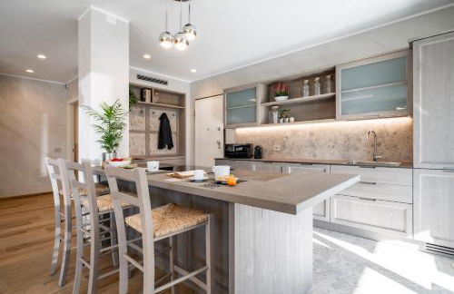 Villa Sunrise - Luxury property with pool & large private garden, few steps from the beach, ideal for families and people with mobility issues - Foto 11