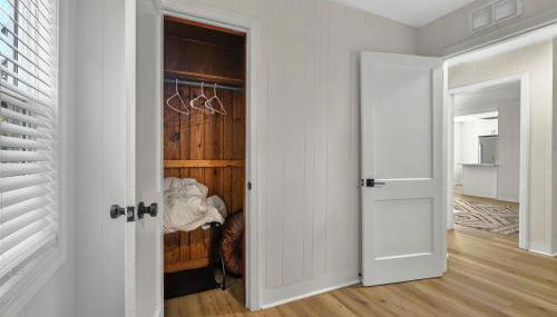 It's A Vibe- less than 10mins Capital,Hospitals,FAMU,&FSU - Foto 5