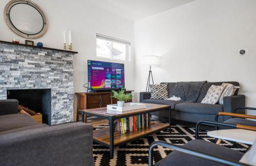 Big House Mins To DT Big Groups Well Stocked - Foto 2