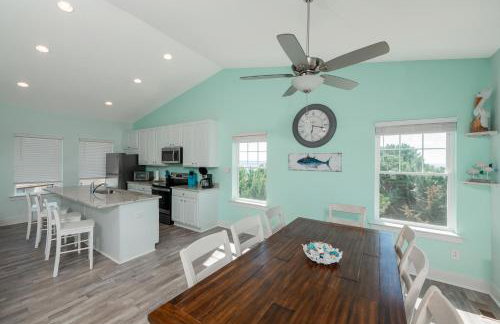 Anchor's Away - Waterfront, Pet Friendly, Pools! - Foto 10