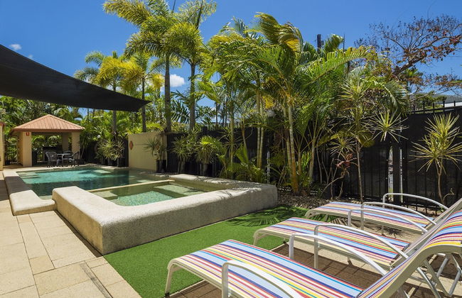 City Plaza Apartments - Foto 18