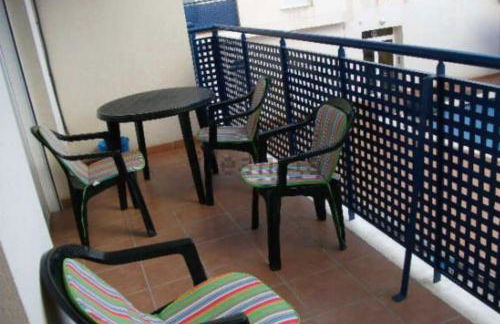 Precioso apartamento 1ª linea playa con piscina - Photo 5