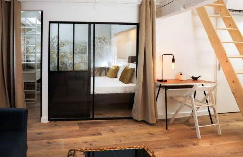 Le Palais d'Aliénor - parking gratuit - Foto 11