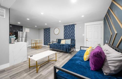 Classy and Chic 2BR Home near Galleria - Foto 6