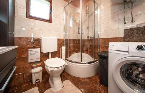 Awesome Home In Lisicic With Wifi - Foto 31