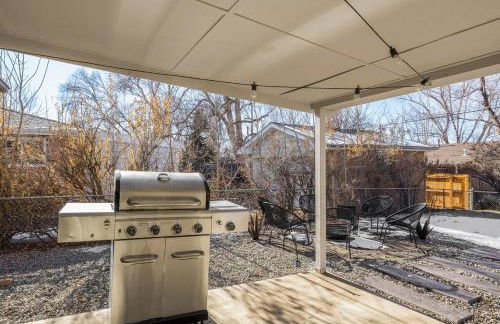 Huge Hot Tub, Theater Room, Family Friendly Oasis - Foto 32