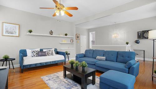 Spacious 3-Bedroom with King Bed & Prime Location - Foto 4