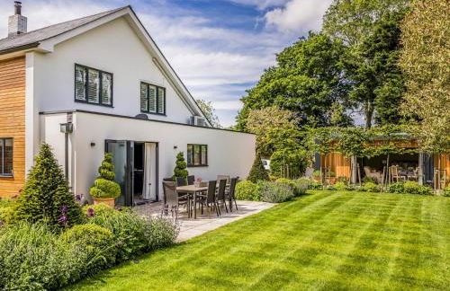 Modern Stylish Bosham Home - Pass The Keys - Foto 69