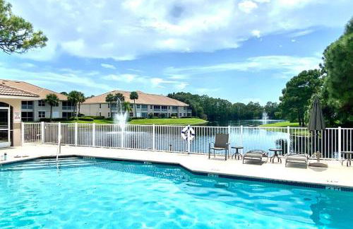 Luxury condo near Wiggins pass beach & park - Foto 1