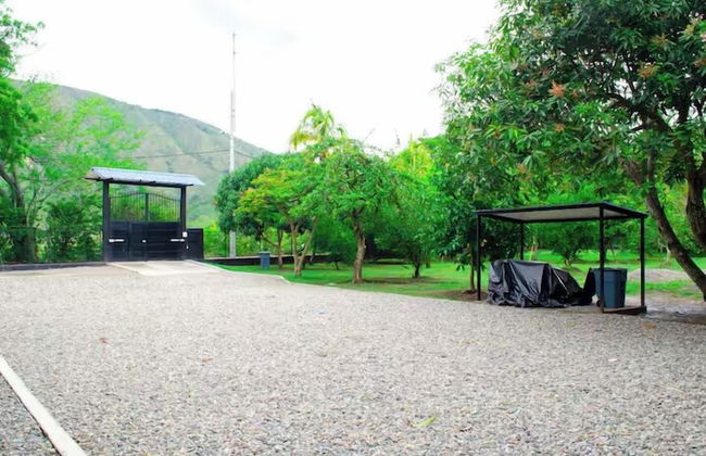 Finca club las palmas en Girardot - Photo 19