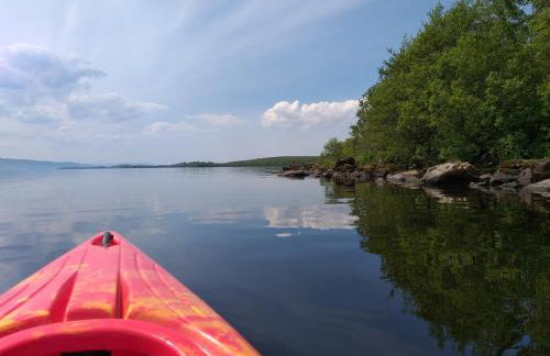 Beautiful Lakeside Holiday Home (6 Portinode Cottages) - Foto 19