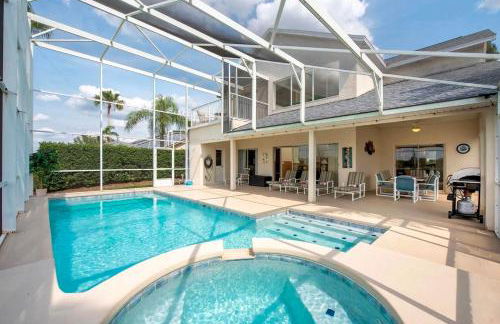 Grand Panoramic 5BR Pool Home near Disney Parks - Foto 1
