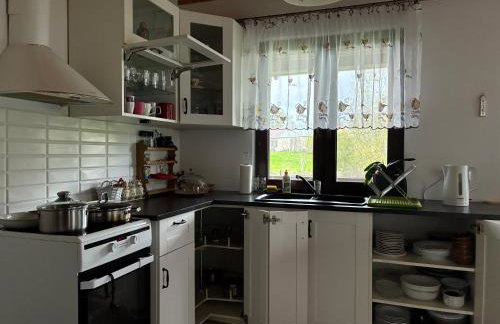 Domek nad jeziorem w Świekatowie - Foto 11