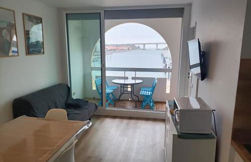 T2 cabine avec très belle vue sur le port de plaisance - Foto 4