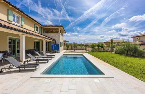 Elegant Family Retreat with Pool in Istria - Foto 11