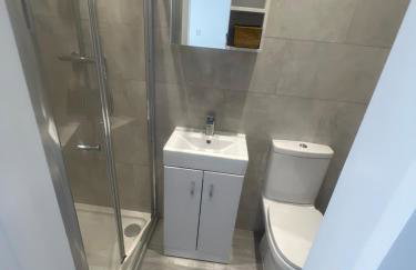 Elegant 4-Bed Victorian Home - Foto 15