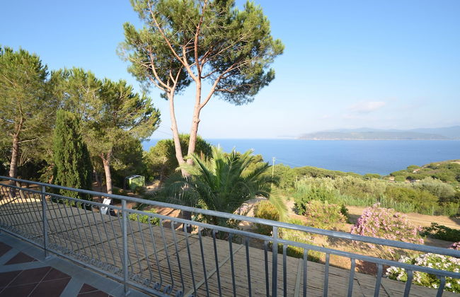 Rina Villa - Foto 40