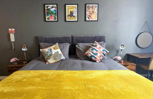 Beautiful Modern Coventry City Centre Apartment - Foto 18