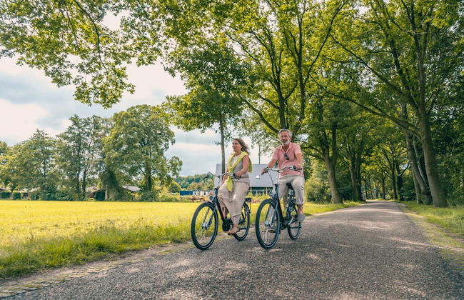 Tidy Furnished Chalet 1 km From a National Park - Foto 12