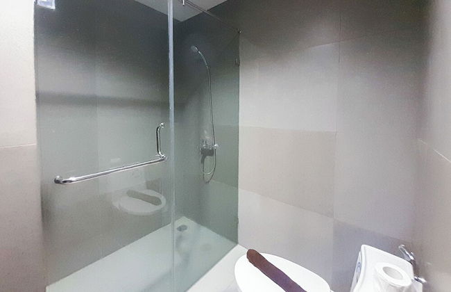 Comfort Stay 1BR at Patraland Amarta Apartment - Foto 12