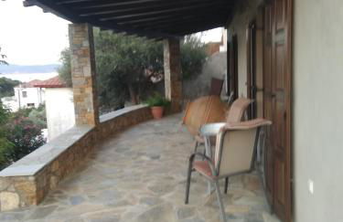 Κατηγιώργης Ξενώνας Ρεγγίνα - Foto 1