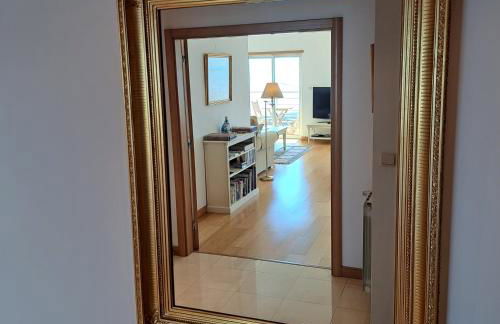 Haven in Lisbon - Exquisite Top Floor with 7 meters Balcony to the Longest Waterfront in Lisbon - Foto 16