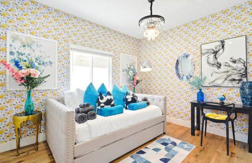 G- Luxe NoHo Family Home near Universal 15m and Hollywood 10m - Foto 29