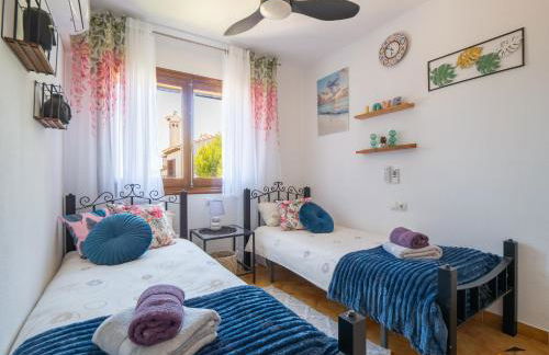 Mi Casa Espanola - Photo 8