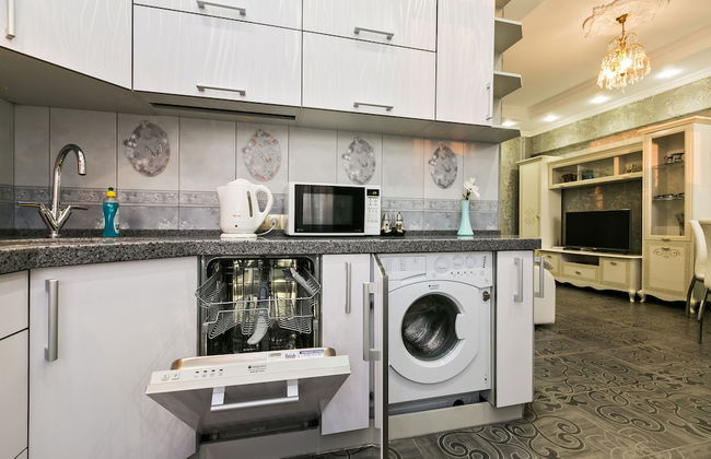 GM Apartment Novokuznetskaya 43-16 - Photo 12