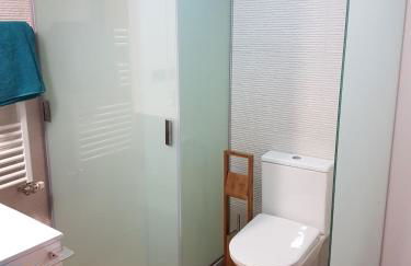 GUMERFLAT PATIO-Yaard, Parking &, WiFi Fibra Free, Downtown - Foto 28