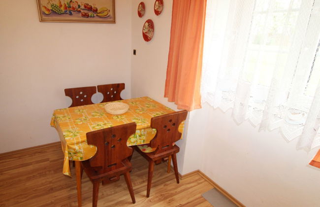 Vlhlavy u Hluboké - Foto 13