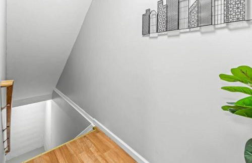 Cozy 2BR Condo in Great Location - King Bed - Foto 12