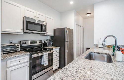 Downtown Tampa Walk to Restaurants Renovated - Foto 10