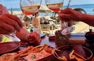 StayatSas Marbella, close to the beach, large 80 m2 terrace, large swimming pools, parking included, 10 minutes from the centre - Foto 42