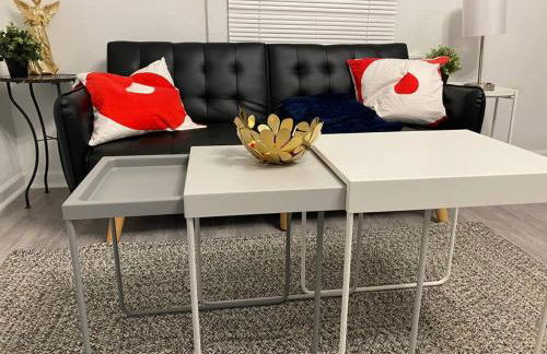 Cozy Studio Bungalow Steps To Armature Works - Foto 1