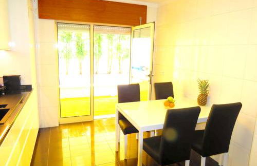 Elegant Villa in Porto with Pool & Jacuzzi - Foto 16