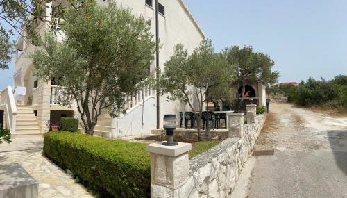 Apartmani Silence - Foto 4, Garden