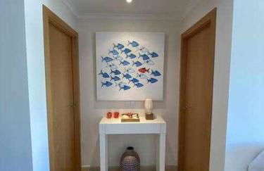 Directo a la playa con vistas del mar - Foto 2