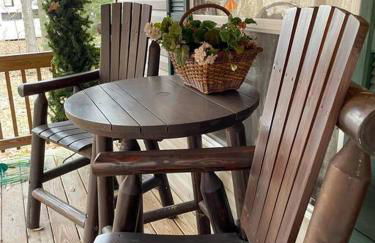 Bern's Summit Solitude: Stream-Front Serenity - Photo 34