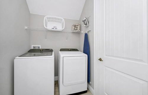 Grand Home Near Disney With Private Pool, Air Hockey Table And Waterpark & Resort Access At Encore Resorts Reunion - 401Sf - Foto 23