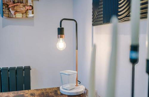 Incredible Home With Games Room, Sleeps 8, Parking Included, Perfect For Groups, Families, Contractors, Professionals - Photo 66