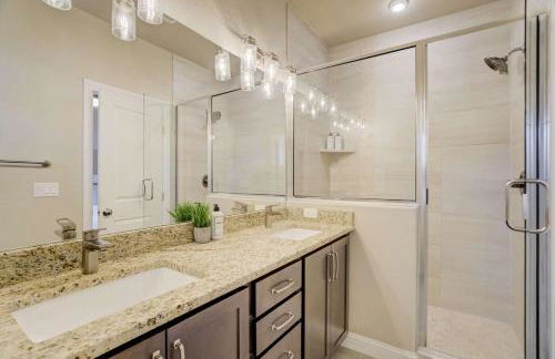 Westland Estate Entire Duplex near Historic OCC - Foto 26