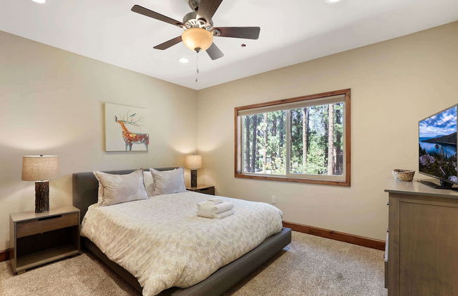 Tahoe Woods Villa - Walk to Beach and Gondola/ Heavenly Ski - Foto 5